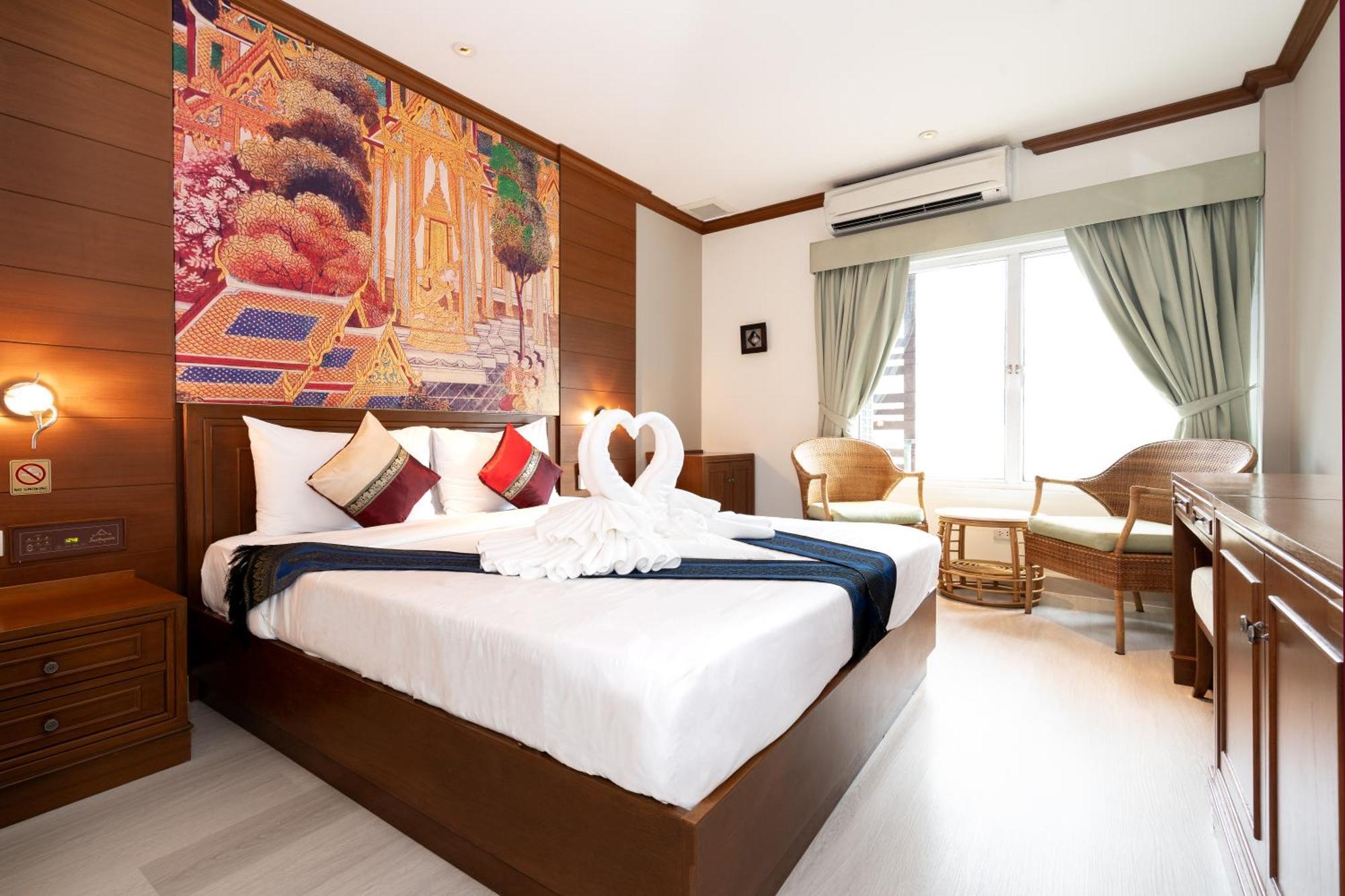 Baan Sukhumvit Soi 18 Hotel Bangkok Ngoại thất bức ảnh