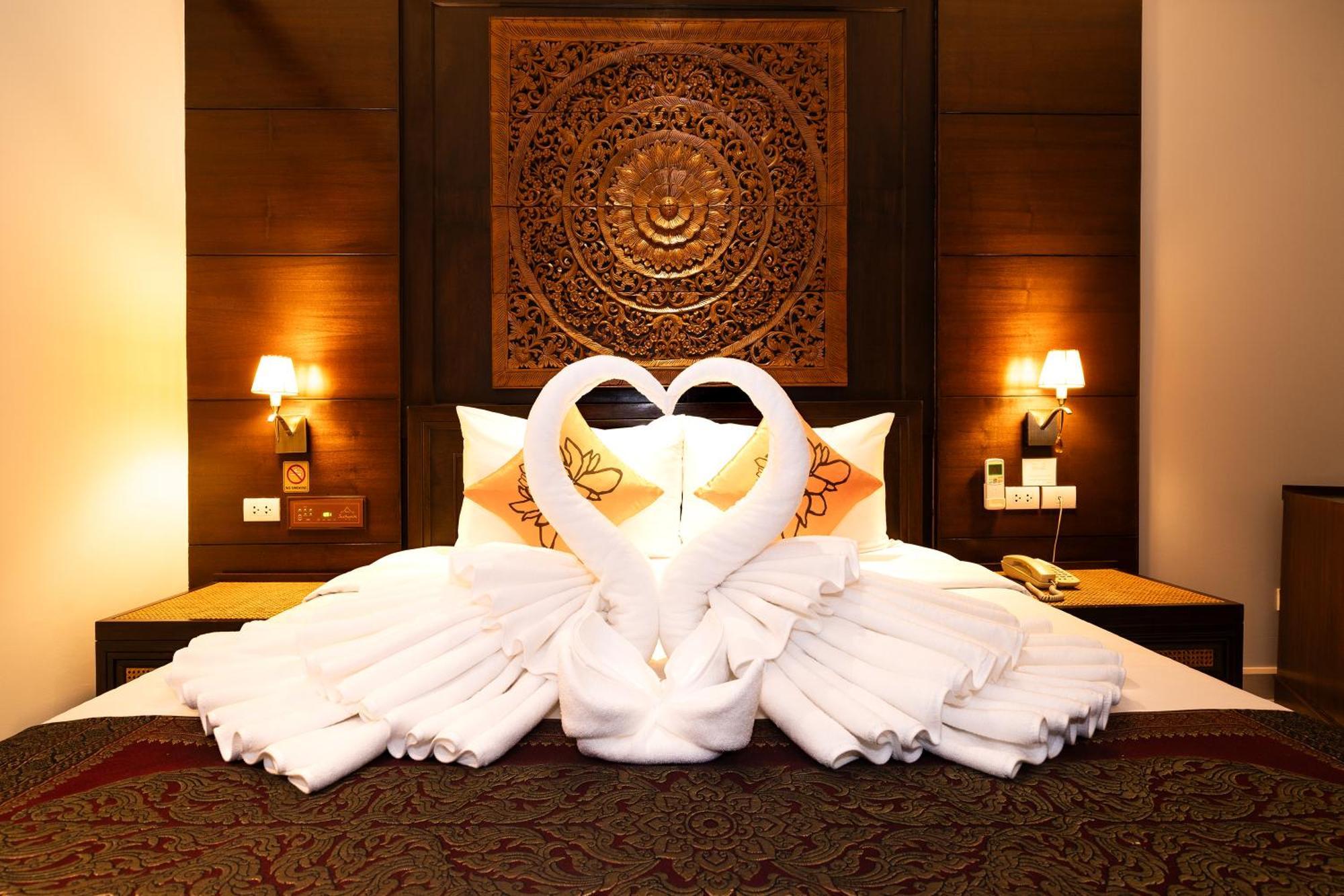 Baan Sukhumvit Soi 18 Hotel Bangkok Ngoại thất bức ảnh