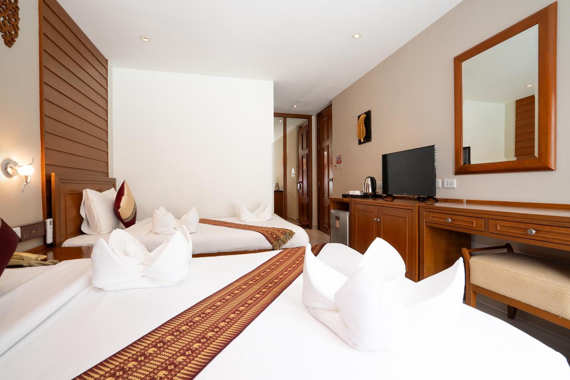 Baan Sukhumvit Soi 18 Hotel Bangkok Ngoại thất bức ảnh