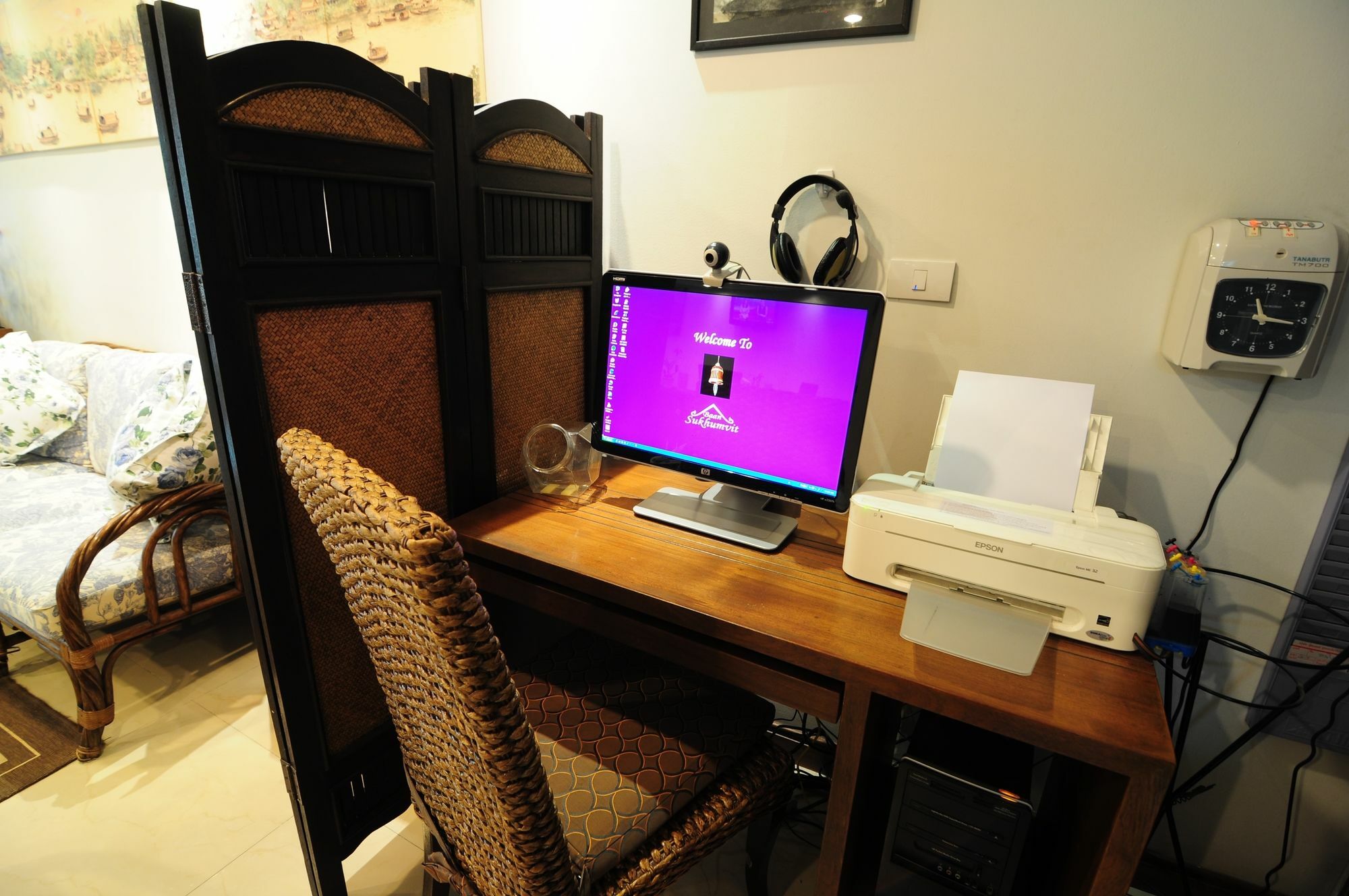 Baan Sukhumvit Soi 18 Hotel Bangkok Ngoại thất bức ảnh