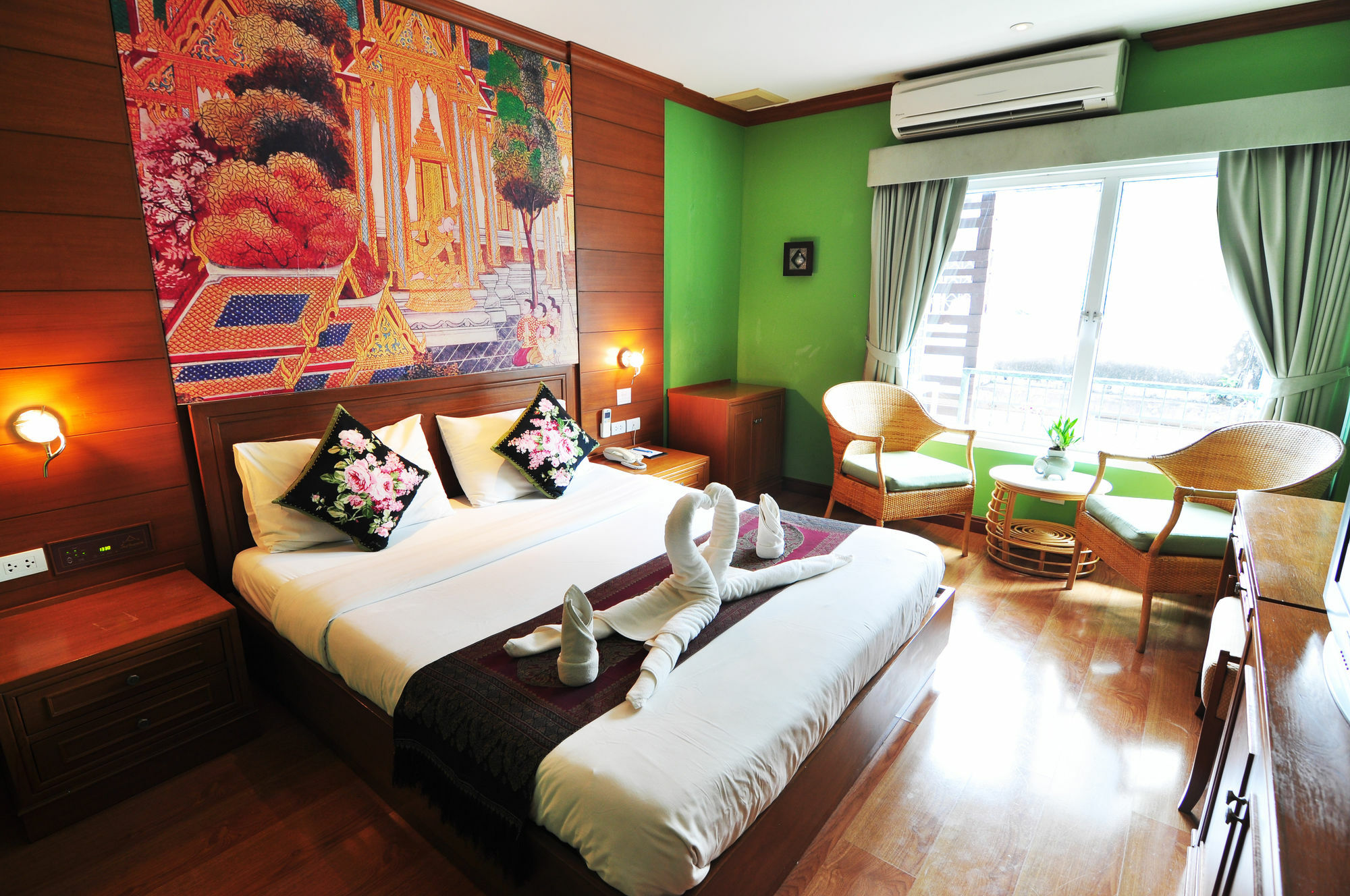 Baan Sukhumvit Soi 18 Hotel Bangkok Ngoại thất bức ảnh